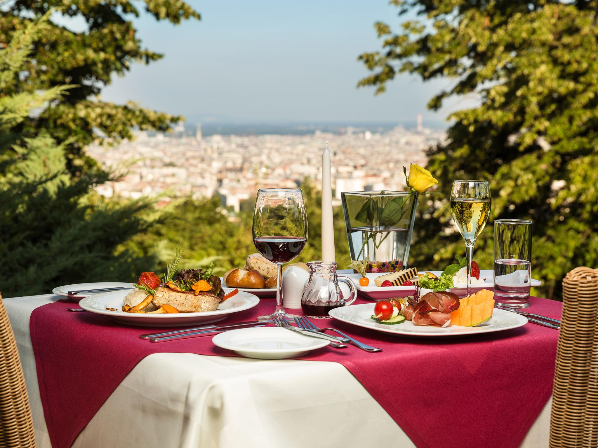 Austria Trend Schloss Wilhelminenberg Hotel Wien