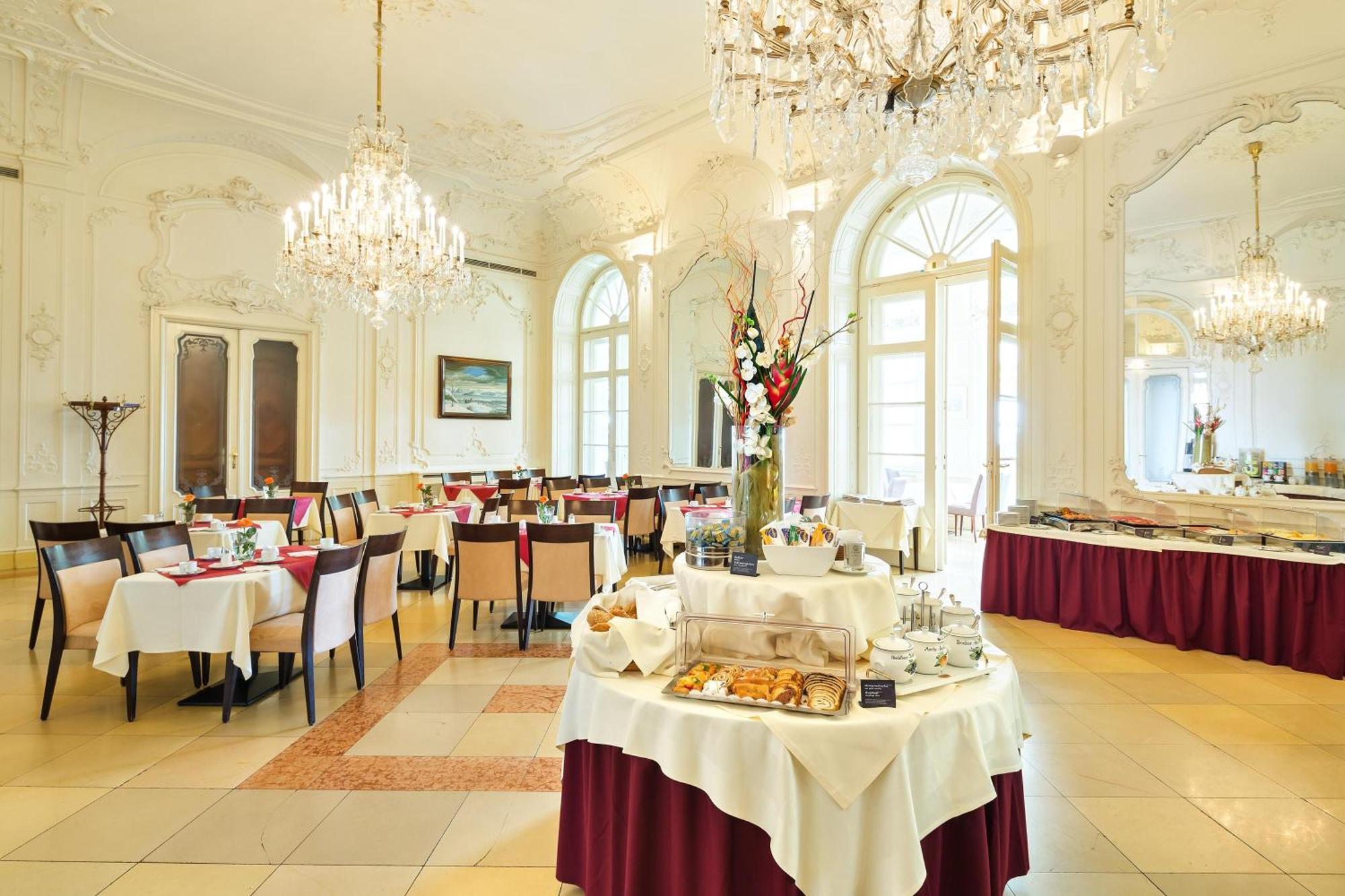 Austria Trend Schloss Wilhelminenberg Wien