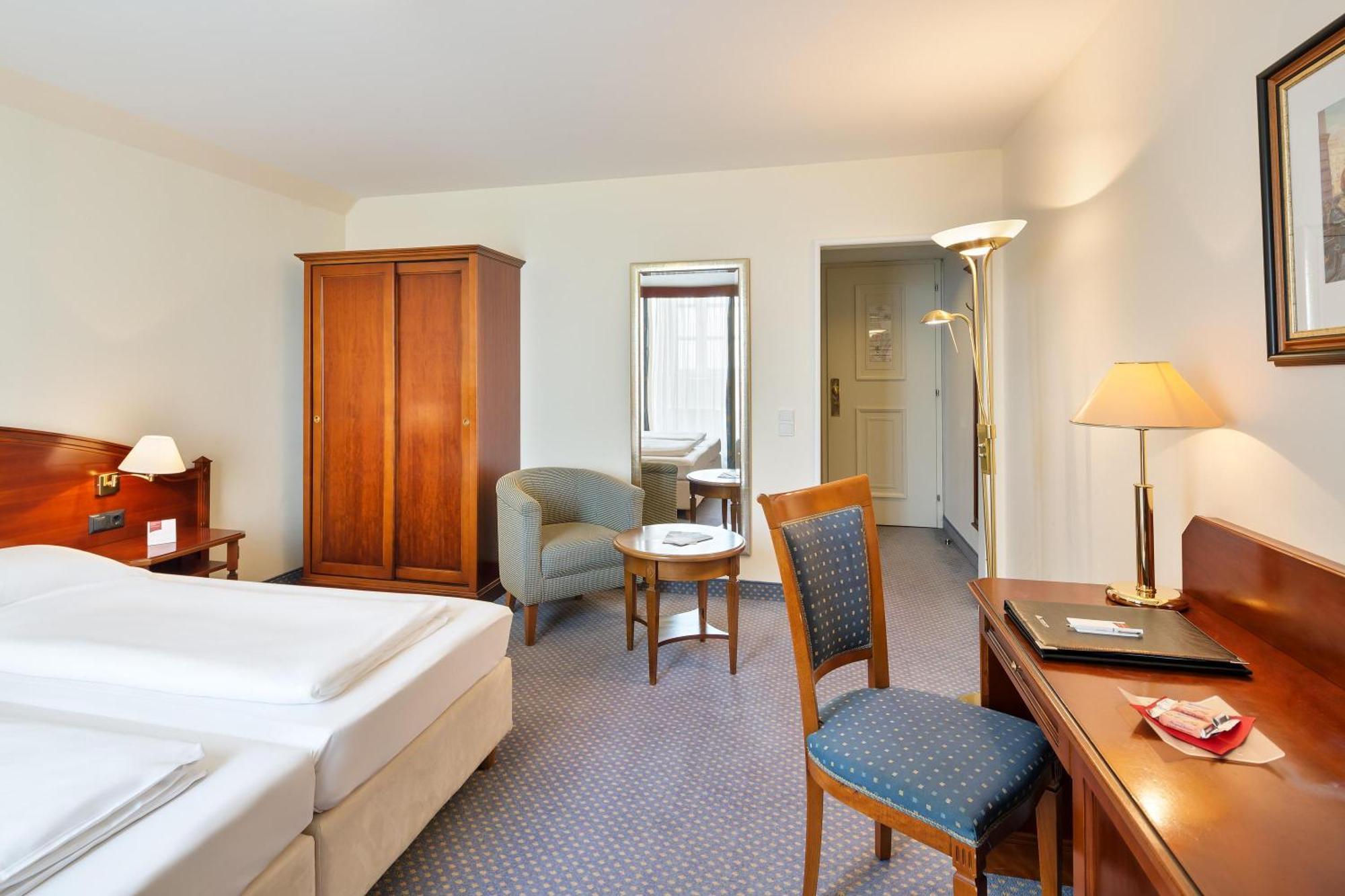 Austria Trend Schloss Wilhelminenberg 4* Wien